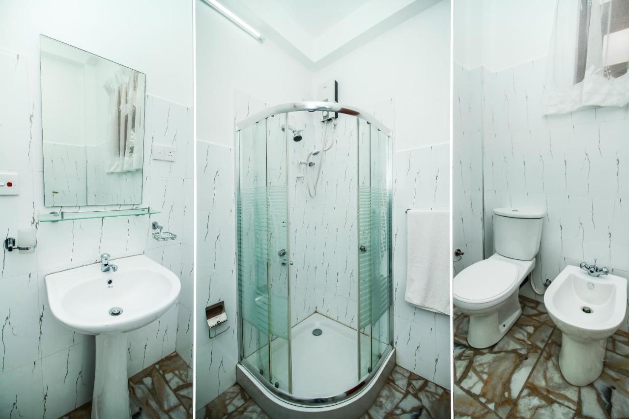 Ryan Residence & Restaurant Негомбо Екстериор снимка